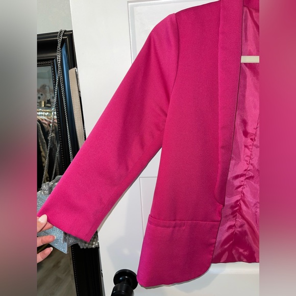 Hot Pink Blazer - Picture 3 of 5
